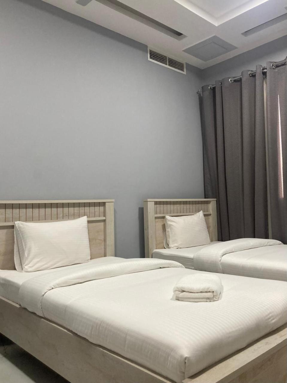 Paris Furnished Apartments - Tabasum Group Αϊμάν Εξωτερικό φωτογραφία